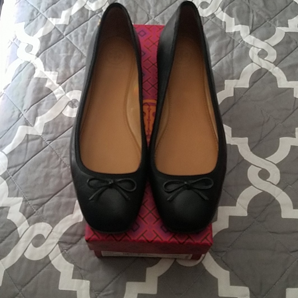 Tory Burch ballet flats